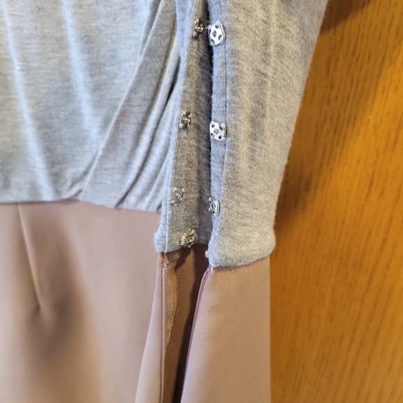 NWT BCBG Gray Dress Size 6 - Picture 6 of 13